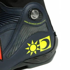 DAINESE AXIAL D1 VALENTINO ROSSI REPLICA RACE TRACK BOOTS -Motorcycle Riding Gear 310577520DAINESE20AXIAL20D120VALENTINO20ROSSI20REPLICA20RACE20TRACK20BOOTS20YELLOW FLURO20BLUE REPLICA205 550x550 1